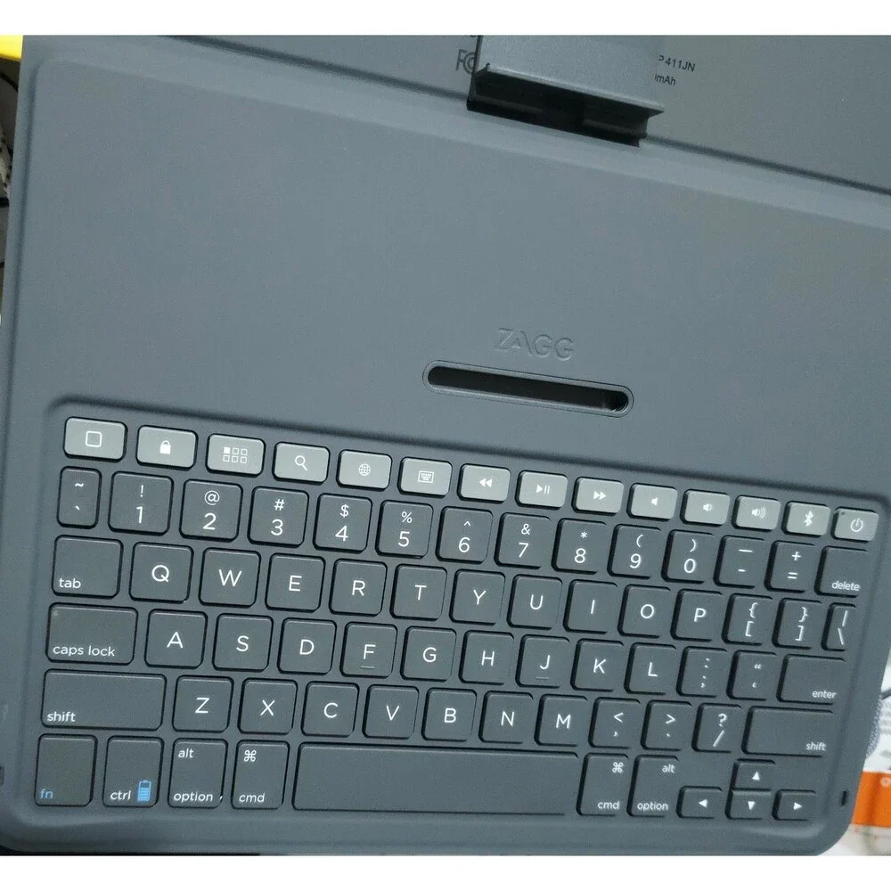 ZAGG Messenger Folio 2 Keyboard Case for iPad Air 11